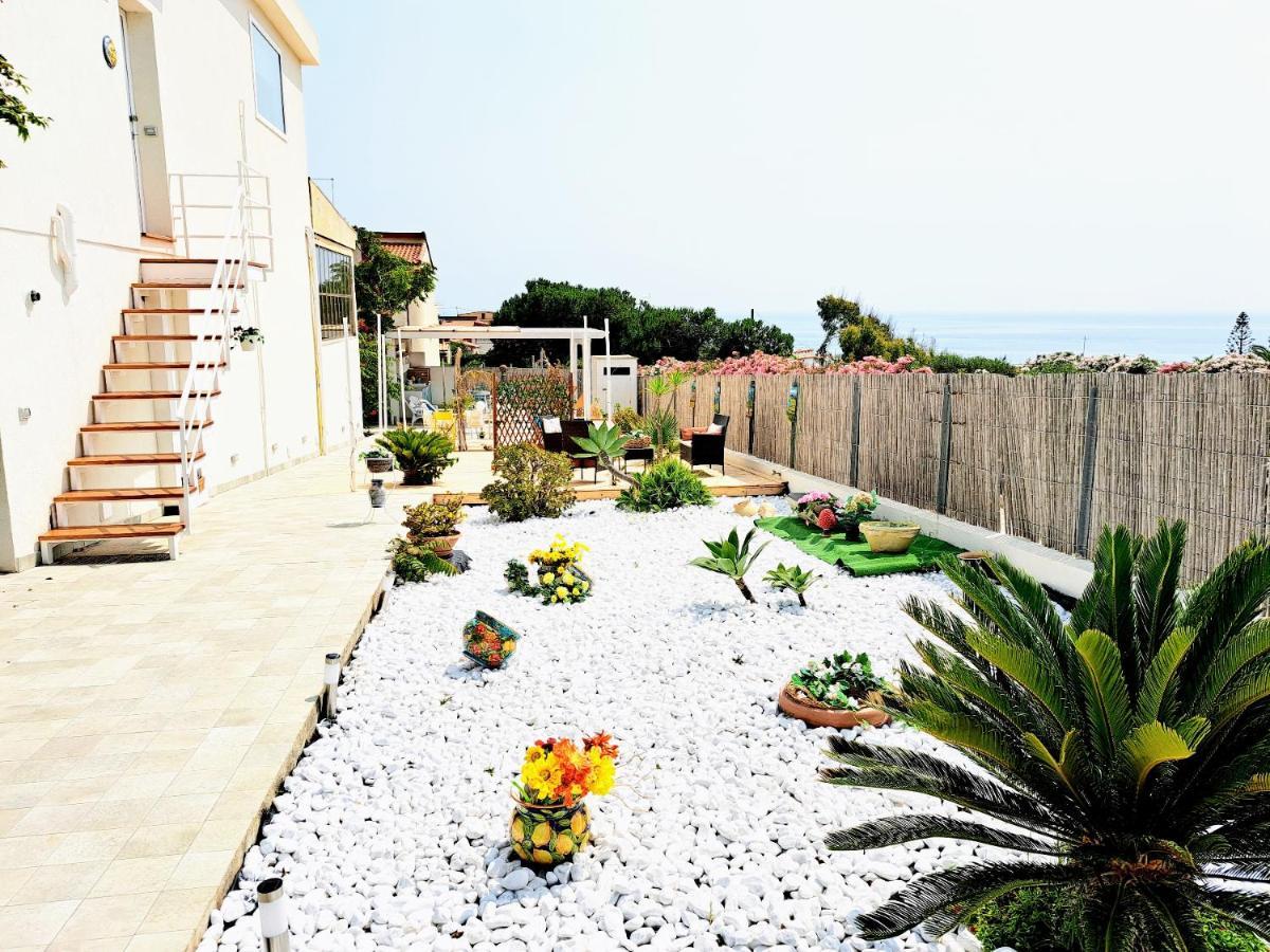 La Villa Di Eracle ลิกาตา ภายนอก รูปภาพ