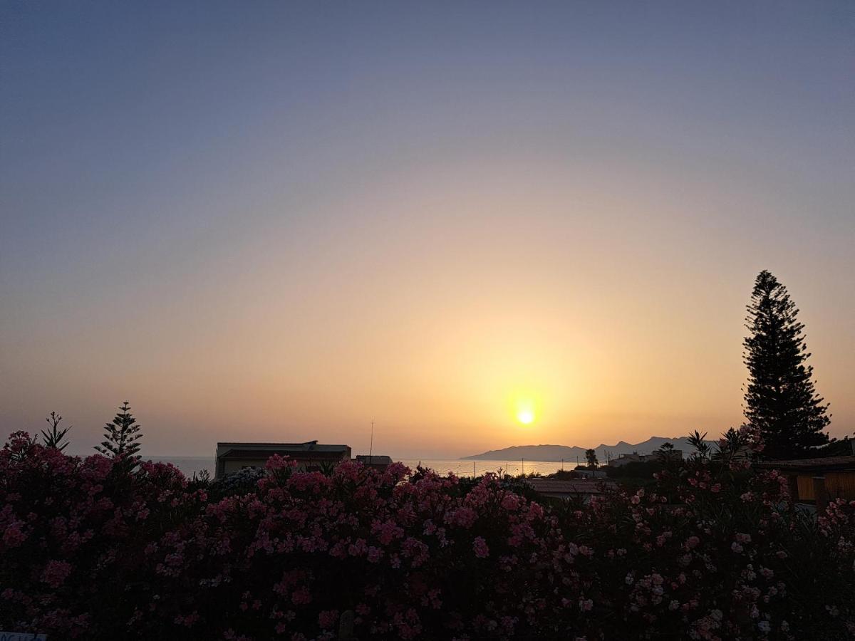 La Villa Di Eracle ลิกาตา ภายนอก รูปภาพ